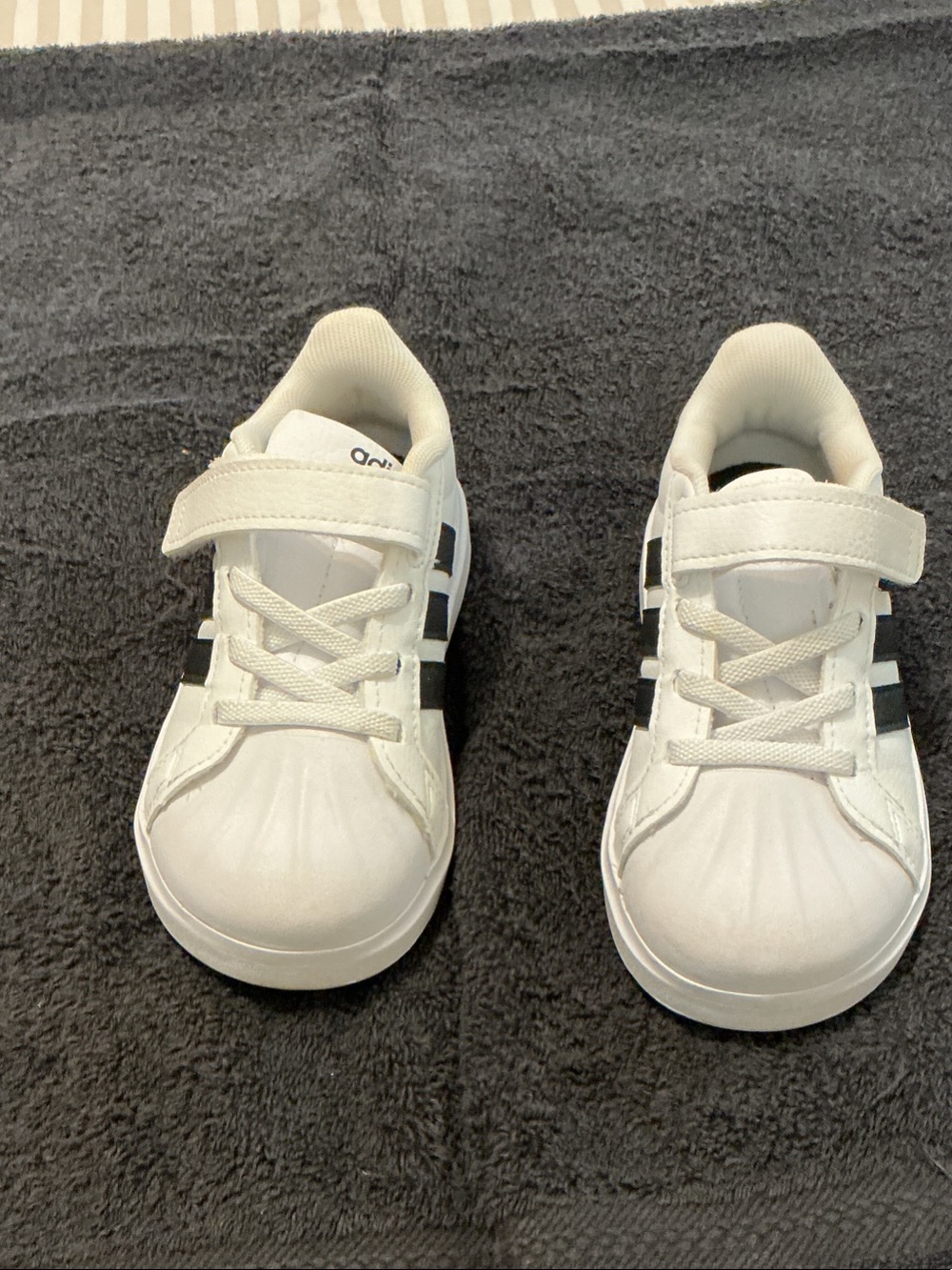 adidas White Kids Sneakers with Black Stripes and Velcro